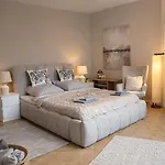 Holiday home Hof Zur Nette -stilvoller Rueckzugsort Im Herzen Des Maifelds