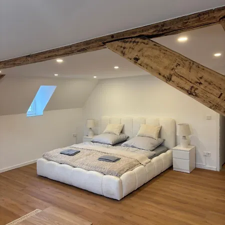 Semesterbostad Hof Zur Nette -stilvoller Rueckzugsort Im Herzen Des Maifelds