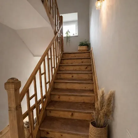 Hof Zur Nette -stilvoller Rueckzugsort Im Herzen Des Maifelds Casa de Férias *