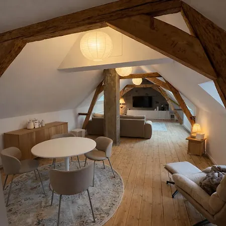 Casa de Férias Hof Zur Nette -stilvoller Rueckzugsort Im Herzen Des Maifelds Polch