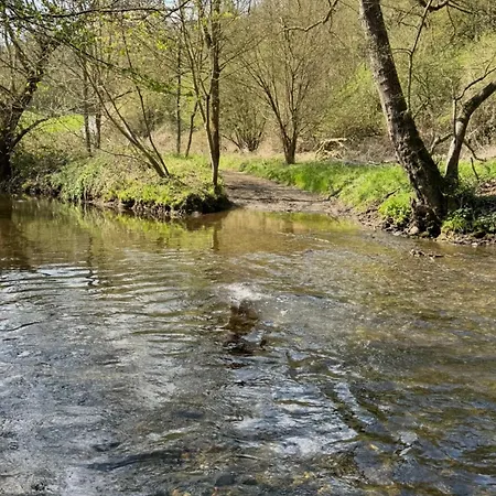 Hof Zur Nette -stilvoller Rueckzugsort Im Herzen Des Maifelds *