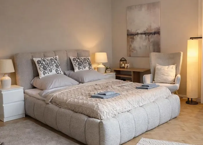 Semesterbostad Hof Zur Nette -stilvoller Rueckzugsort Im Herzen Des Maifelds