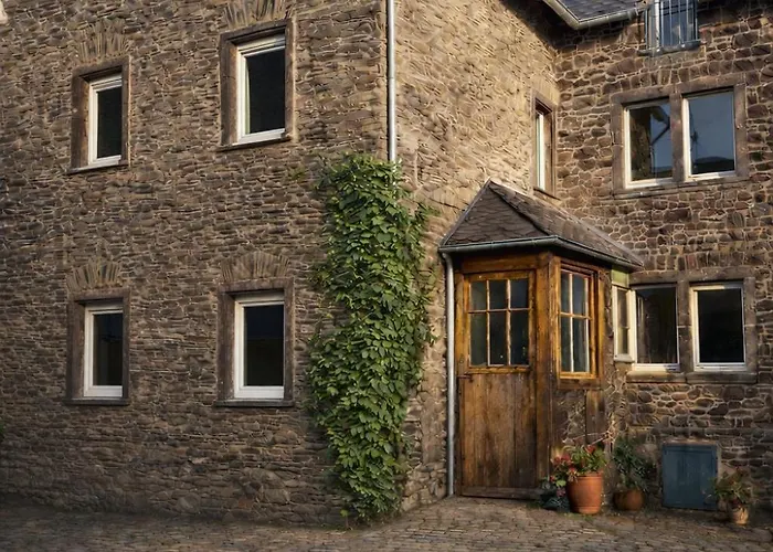 Casa de Férias Hof Zur Nette -stilvoller Rueckzugsort Im Herzen Des Maifelds Polch